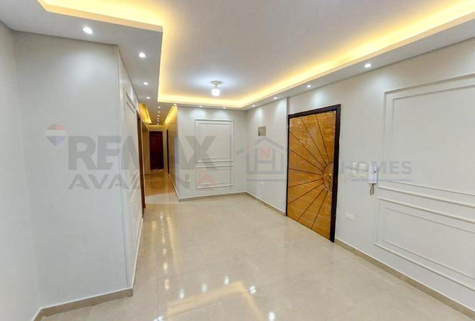 8545236 - Property Image 2