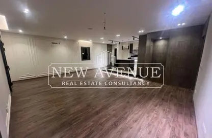 Apartment - 3 Bedrooms - 3 Bathrooms for sale in Eastown - 5th Settlement Compounds - The 5th Settlement - New Cairo City - Cairo