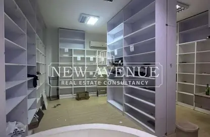 محل - استوديو - 1 حمام للبيع في ان  90  بيزنس كومبلكس - شارع التسعين الشمالي - التجمع الخامس - مدينة القاهرة الجديدة - القاهرة