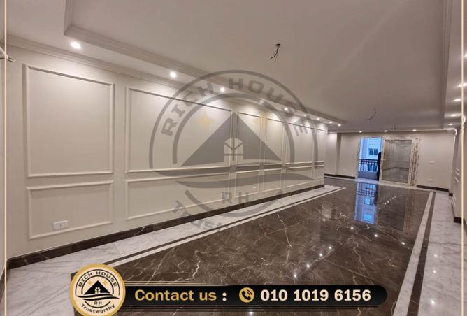 8476011 - Property Image 2