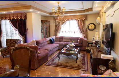Apartment - 3 Bedrooms - 2 Bathrooms for sale in Victor Ammanuel Square - Smouha - Hay Sharq - Alexandria