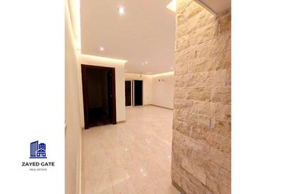 Apartment - 3 Bedrooms - 2 Bathrooms for rent in Al Khamayel city - Sheikh Zayed Compounds - Sheikh Zayed City - Giza