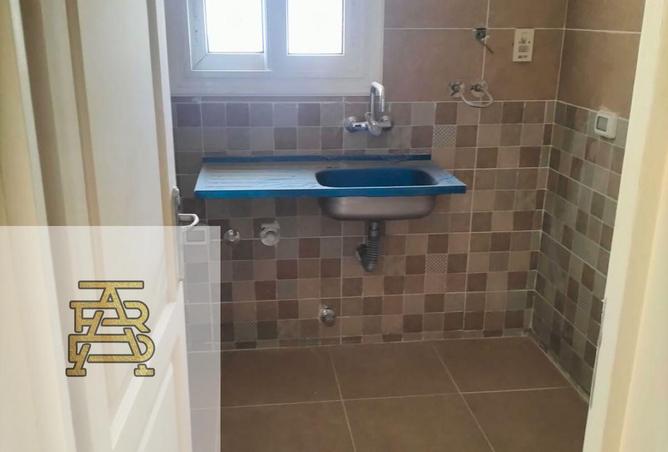 77608373 - Property Image 3