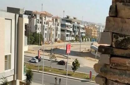 Apartment - 3 Bedrooms - 3 Bathrooms for sale in El Koronfel - The 5th Settlement - New Cairo City - Cairo