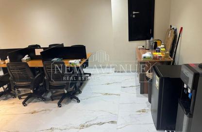 Office Space - Studio for rent in Hyde Park Central - The 6th Settlement - New Cairo City - Cairo