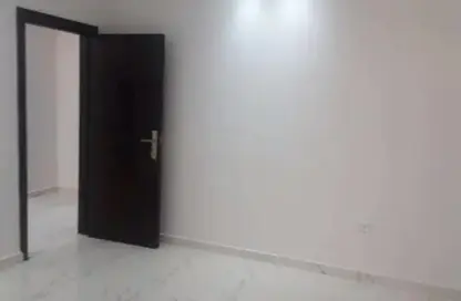 Office Space - 2 Bedrooms - 1 Bathroom for rent in Zahraa El Maadi - Hay El Maadi - Cairo