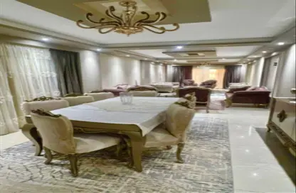 شقة - 3 غرف نوم - 2 حمامات للبيع في البوابة الثالثة القديمة - خفرع - حدائق الاهرام - الجيزة