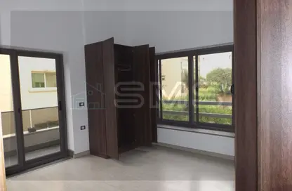 شقة - 2 غرف نوم - 2 حمامات للايجار في امتداد غرب جولف - كمبوندات القطامية - القطامية - مدينة القاهرة الجديدة - القاهرة