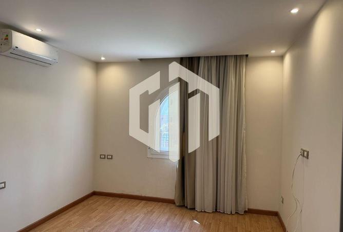 57485419 - Property Image 2