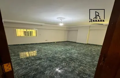 Office Space - 3 Bedrooms - 3 Bathrooms for rent in Al Merghany St. - Ard El Golf - Heliopolis - Masr El Gedida - Cairo