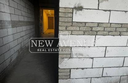 Office Space - 2 Bedrooms - 2 Bathrooms for sale in Lake View Residence - 5th Settlement Compounds - The 5th Settlement - New Cairo City - Cairo