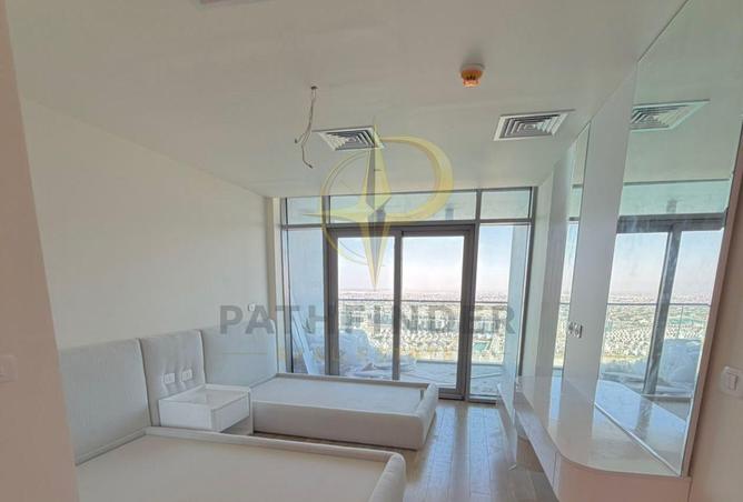 98829167 - Property Image 2