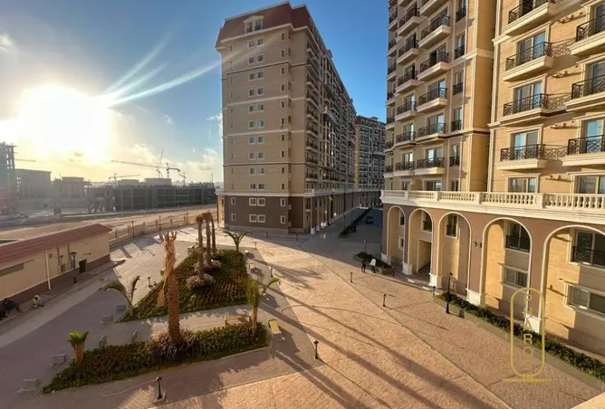 98830776 - Property Image 2