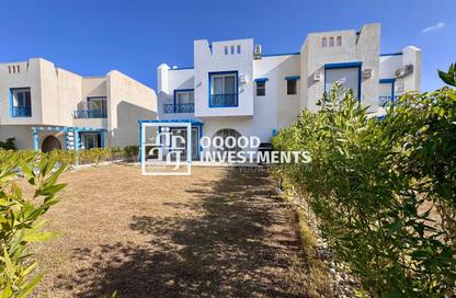 Townhouse - 4 Bedrooms - 3 Bathrooms for sale in Mountain View - Ras Al Hekma - North Coast