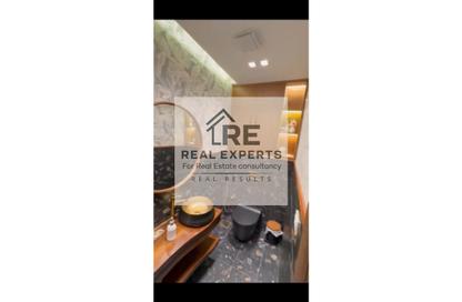 Apartment - 3 - 3 for sale in Lake View Residence - 5th Settlement Compounds - The 5th Settlement - New Cairo City - Cairo Apartment - 3 - 3 for sale in Lake View Residence - 5th Settlement Compounds - The 5th Settlement - New Cairo City - Cairo