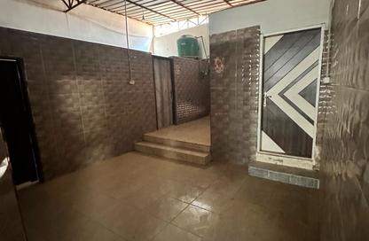 Warehouse - Studio - 2 for rent in Belbeis Road   Road 10 - 3rd District - Obour City - Qalyubia