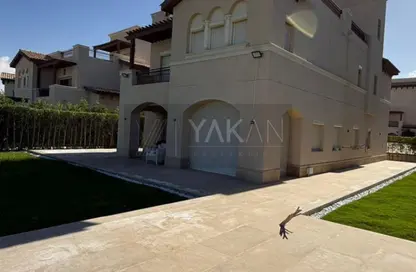 فيلا - 6 غرف نوم - 5 حمامات للبيع في مراسي - سيدي عبد الرحمن - الساحل الشمالي