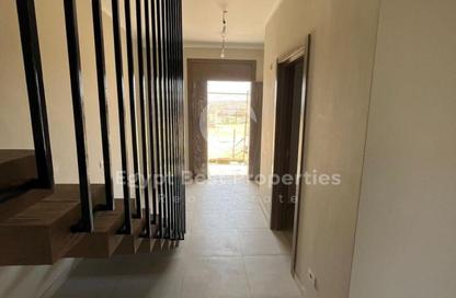 Villa - 4 Bedrooms - 5 Bathrooms for sale in Sodic East - 6th District - New Heliopolis - Cairo