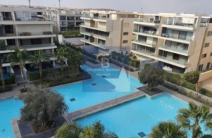 Apartment - 2 Bedrooms - 2 Bathrooms for sale in Lake View Residence - 5th Settlement Compounds - The 5th Settlement - New Cairo City - Cairo