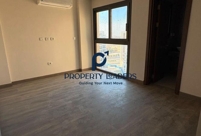 99803014 - Property Image 2