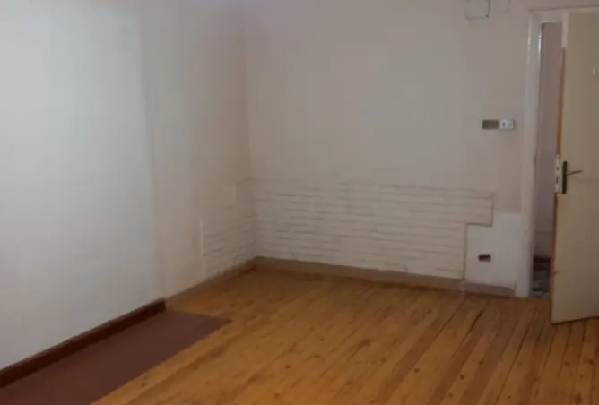 105438327 - Property Image 2