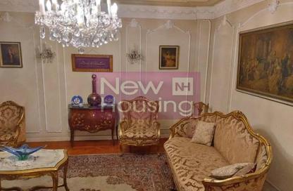 Apartment - 3 Bedrooms - 3 Bathrooms for sale in Zamalek - Cairo