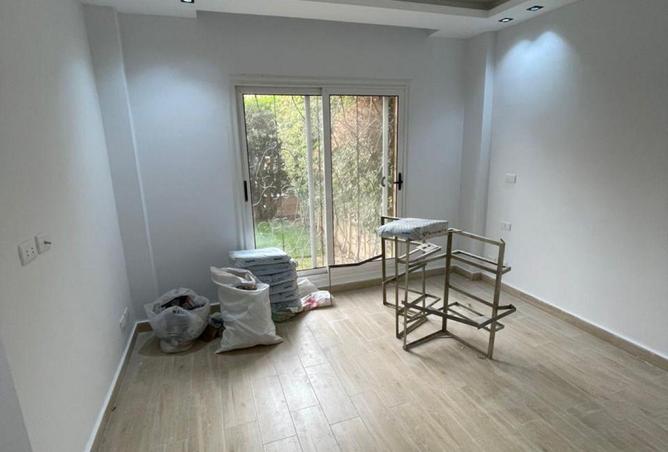 72180685 - Property Image 3