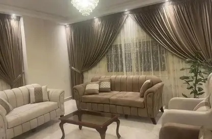 Apartment - 3 Bedrooms - 1 Bathroom for rent in El Banafseg Apartment Buildings - El Banafseg - New Cairo City - Cairo