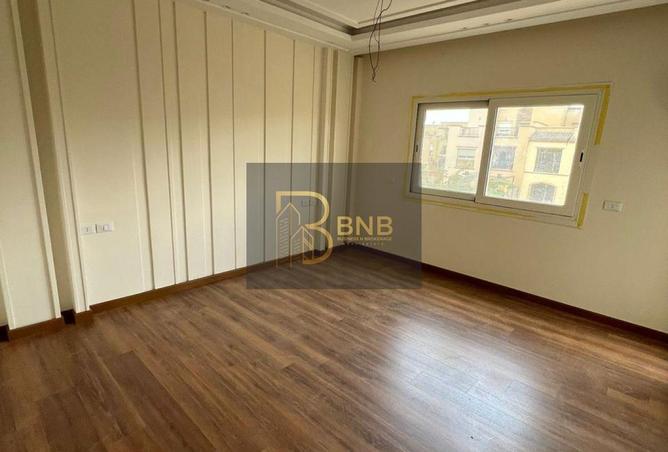 61204769 - Property Image 3