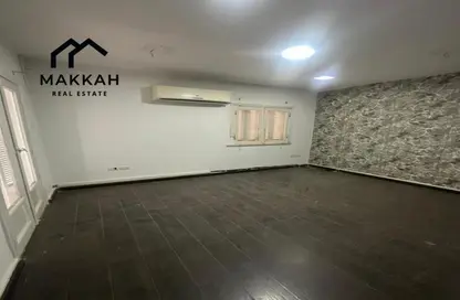 Office Space - 3 Bedrooms - 2 Bathrooms for rent in Salah Salem St. - Roxy - Heliopolis - Masr El Gedida - Cairo