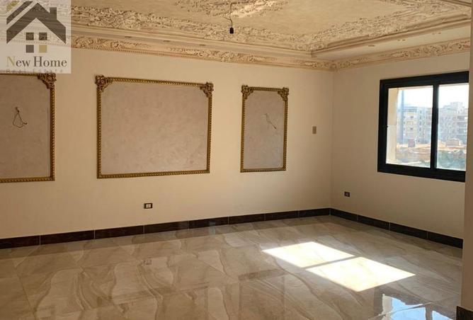 8458120 - Property Main Image