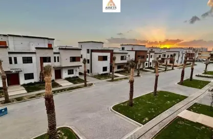 Townhouse - 4 Bedrooms - 4 Bathrooms for sale in Azzar 2 - 5th Settlement Compounds - The 5th Settlement - New Cairo City - Cairo