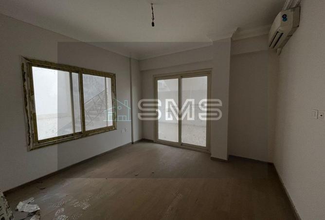 8631080 - Property Image 3