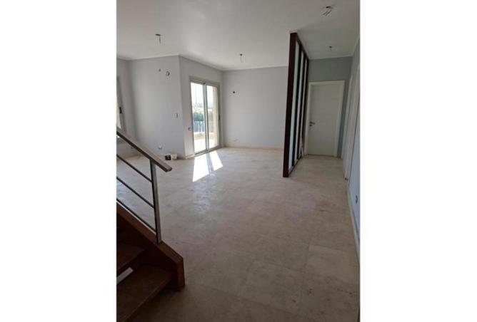 8709803 - Property Image 3