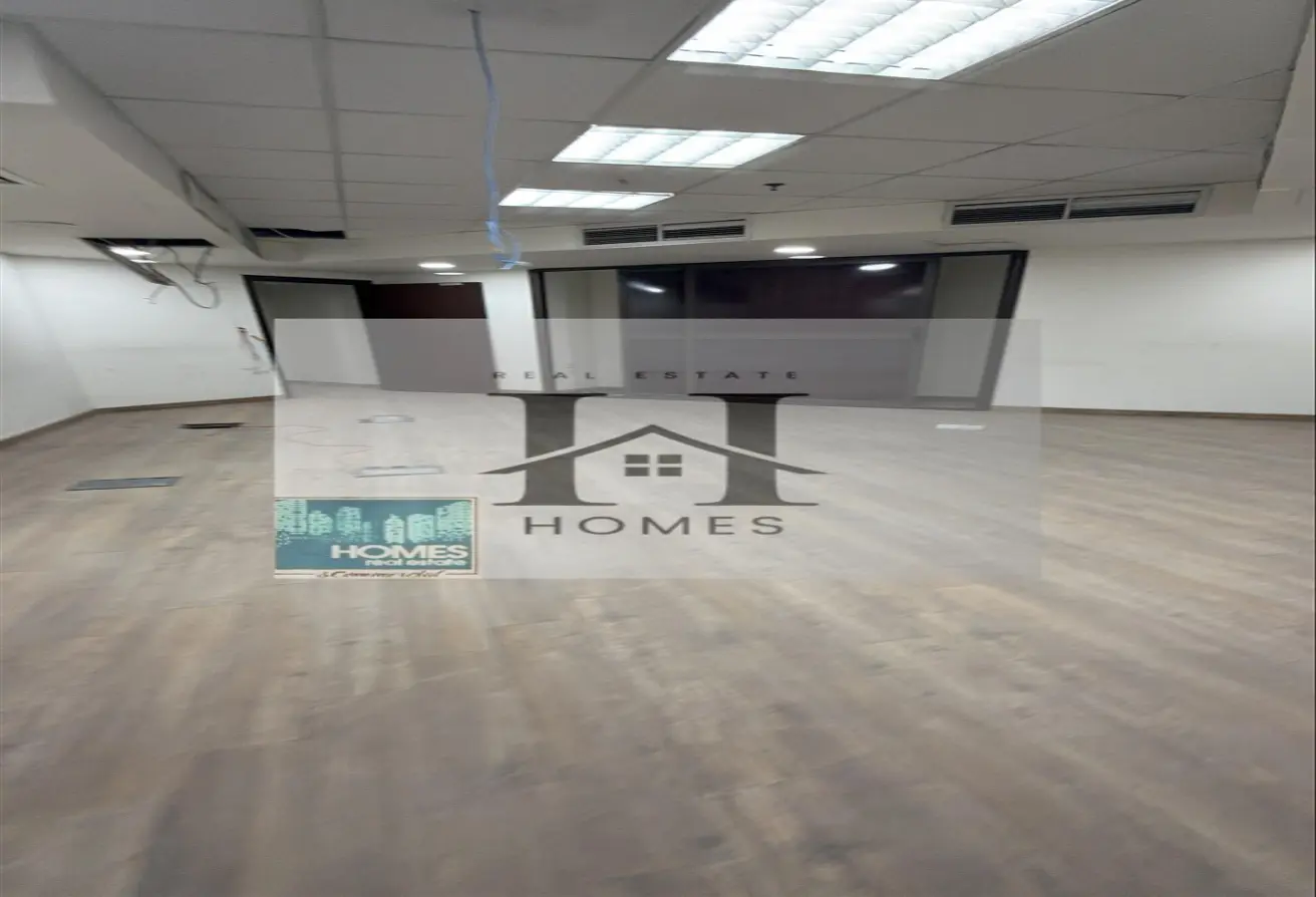 60712855 - Property Main Image