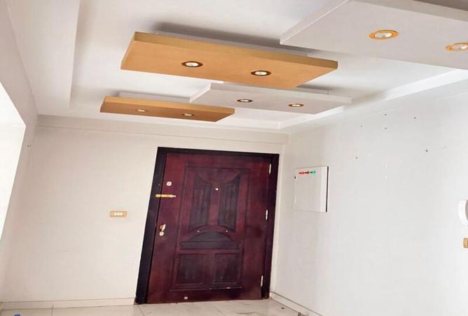 8712001 - Property Image 2