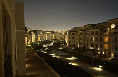 Apartment - 3 Bedrooms - 2 Bathrooms for sale in Stone Residence - 5th Settlement Compounds - The 5th Settlement - New Cairo City - Cairo