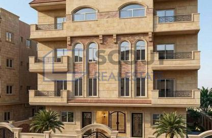 Apartment - 3 Bedrooms - 3 Bathrooms for sale in Bait Alwatan - The 5th Settlement - New Cairo City - Cairo