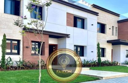 Apartment - 2 Bedrooms - 2 Bathrooms for sale in Azzar - 5th Settlement Compounds - The 5th Settlement - New Cairo City - Cairo