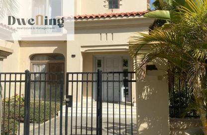 Villa - 4 Bedrooms - 4 Bathrooms for rent in Uptown Cairo - Mokattam - Cairo