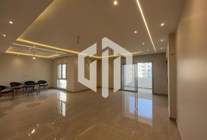 8707050 - Property Main Image