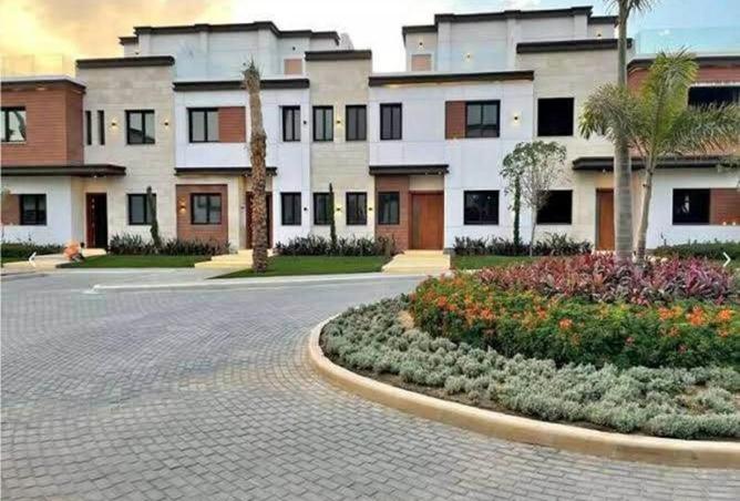 83141148 - Property Image 2