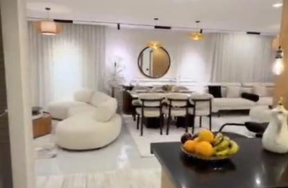 Apartment - 3 Bedrooms - 4 Bathrooms for sale in Al Mesaha St. - Dokki - Giza
