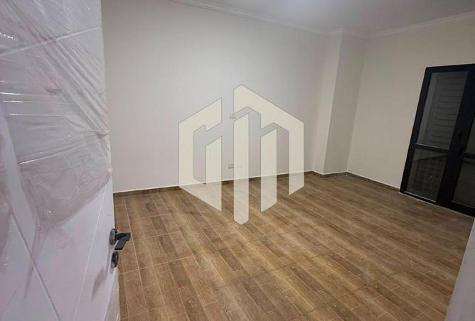 106856870 - Property Image 3