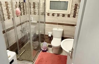 Apartment - 3 Bedrooms - 2 Bathrooms for sale in Janna - New Cairo City - Cairo