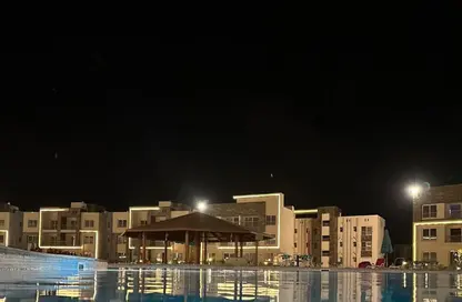 شاليه - 2 غرف نوم - 2 حمامات للبيع في ليفيلز من ماونتن فيو - قسم الضبعة - الساحل الشمالي