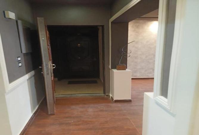 8593020 - Property Image 2