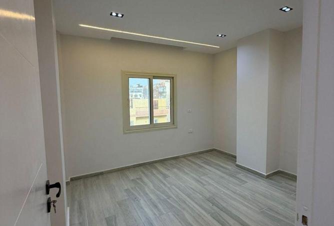 64900796 - صورة العقار 2