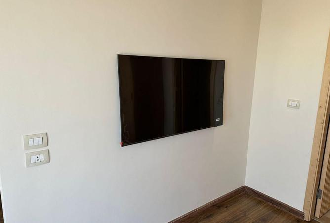 82100461 - Property Image 2