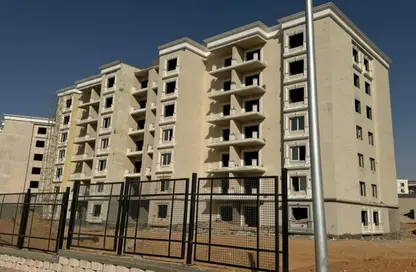 Apartment - 3 Bedrooms - 3 Bathrooms for sale in Swan Lake Residence - 5th Settlement Compounds - The 5th Settlement - New Cairo City - Cairo